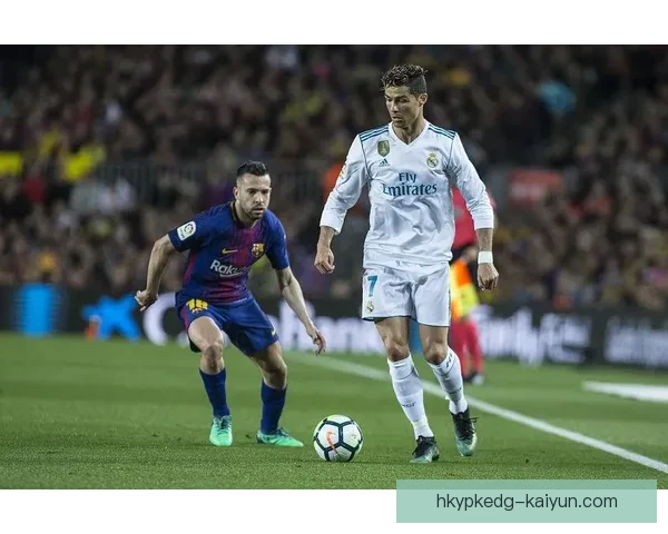 阿尔巴回忆精彩欧冠瞬间，迎来值得关注的经典逆转与绝佳进球时刻