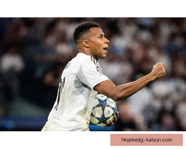 姆巴佩心理素质持续提升，比赛表现稳健吸引众多关注