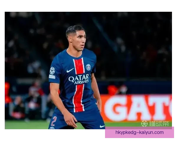 阿什拉夫王子公园球场表现稳健，巴黎圣日耳曼右路攻防持续提升